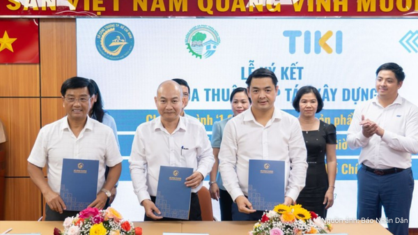 LỄ KÝ KẾT XÂY DỰNG SÀN GIAO DỊCH THỊT HEO TẠI THÀNH PHỐ HỒ CHÍ MINH