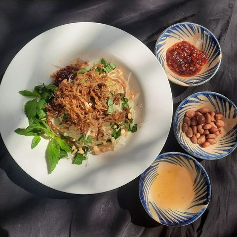 Cách làm gỏi đu đủ khô bò (bò hít) cực dễ, đảm bảo ăn là mê