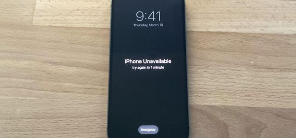 Cách mở khóa iPhone bị khoá vĩnh viễn cực dễ bạn nên nắm lòng