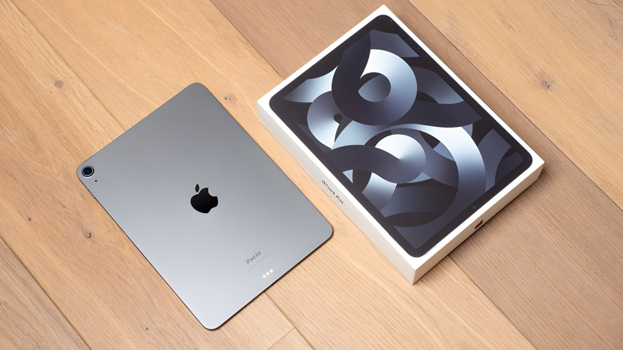 Mua iPad Air 5 cũ 99% có đáng không? Trải nghiệm thực tế từ người dùng