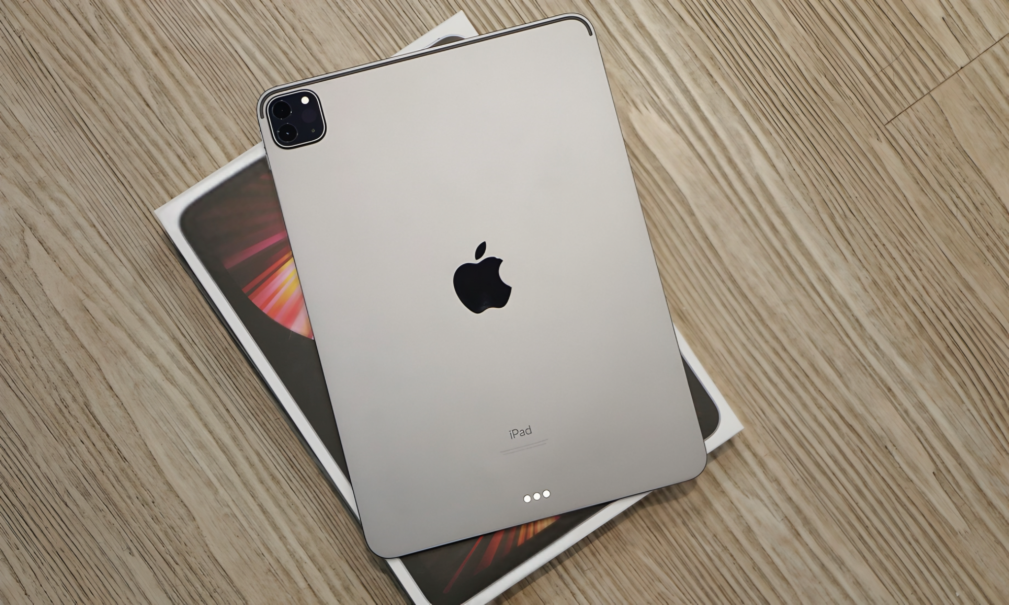 iPad Pro M1 12.9 inch cũ – Siêu phẩm vẫn chưa lỗi thời năm 2025