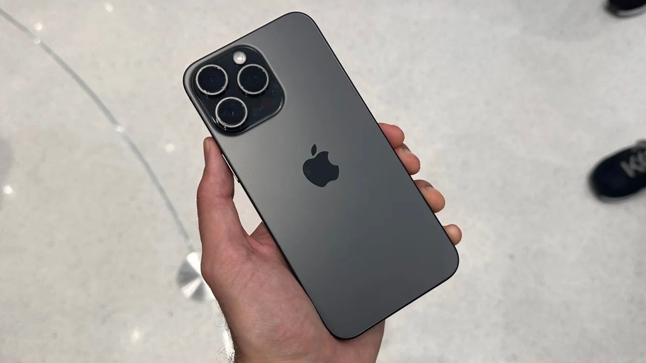iPhone 15 Pro Max Cũ hay CPO – Đâu là lựa chọn tối ưu năm 2025?
