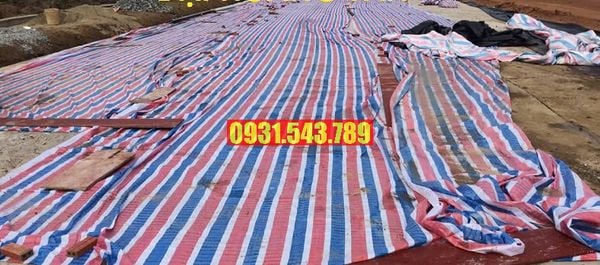 Bạt sọc 3 màu khổ 4mx50m - Bạt sọc 3 màu giá rẻ. Lh 0931.543.789