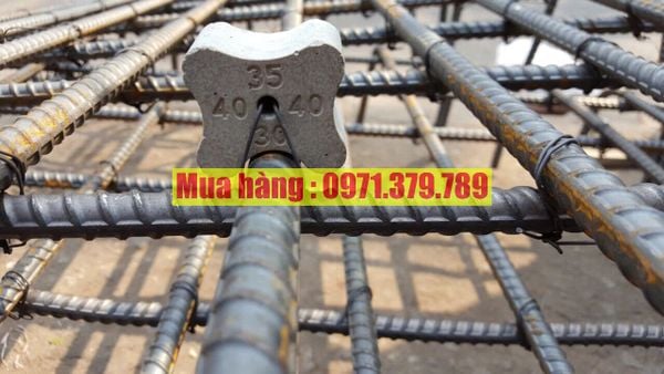 Chuyên cung cấp con kê bê tông Mác cao khu vực phía Nam. LH mua hàng 0971.379.789