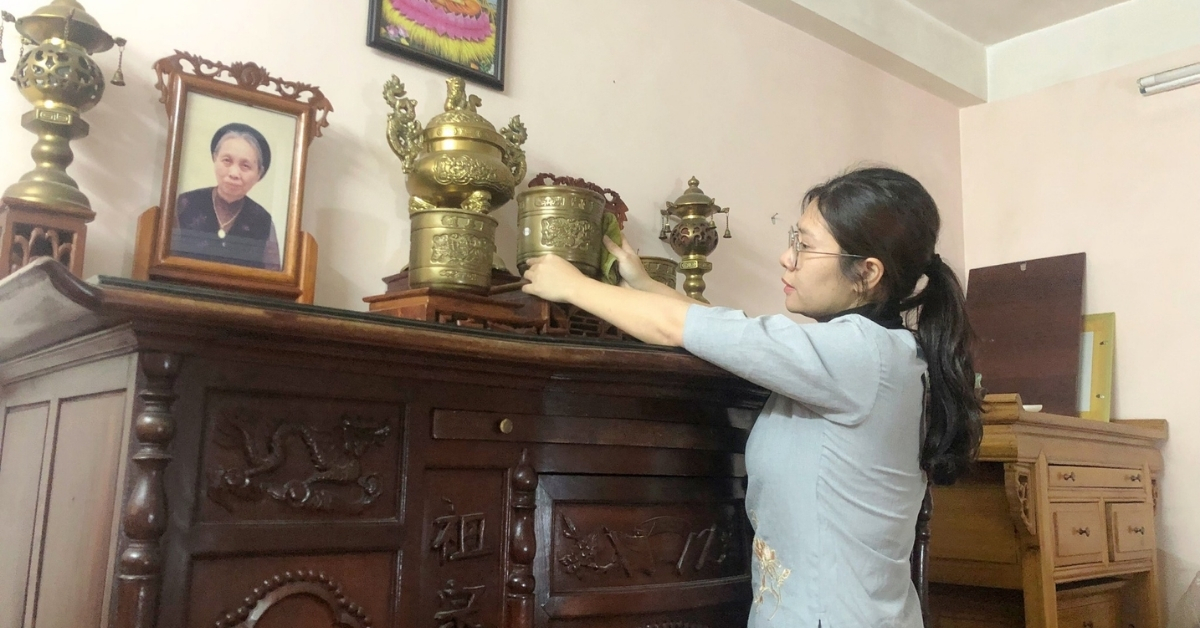 Những loại nước lau bàn thờ thu hút tài lộc