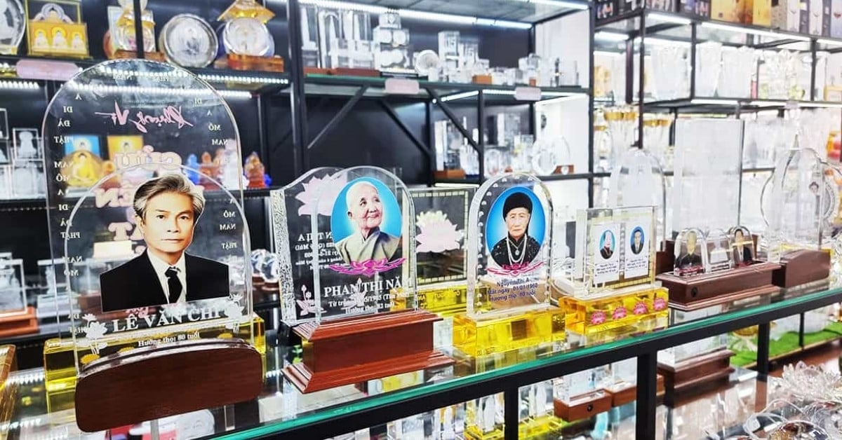 Địa điểm cung cấp hình thờ pha lê chất lượng tại TPHCM