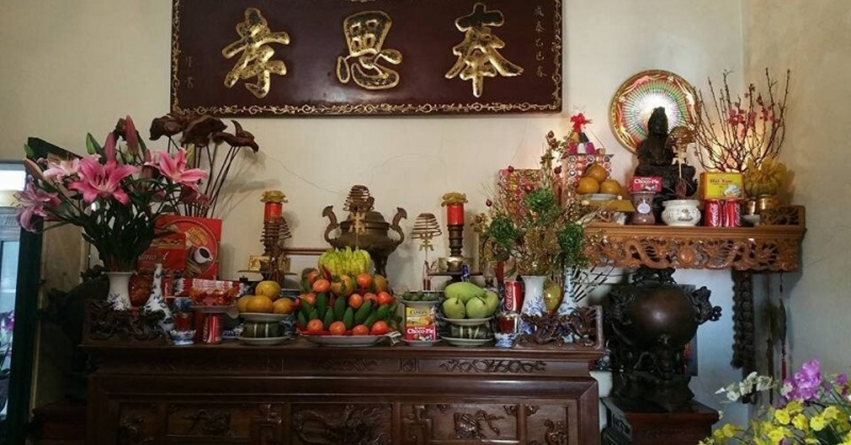 Hình ảnh bàn thờ gia tiên