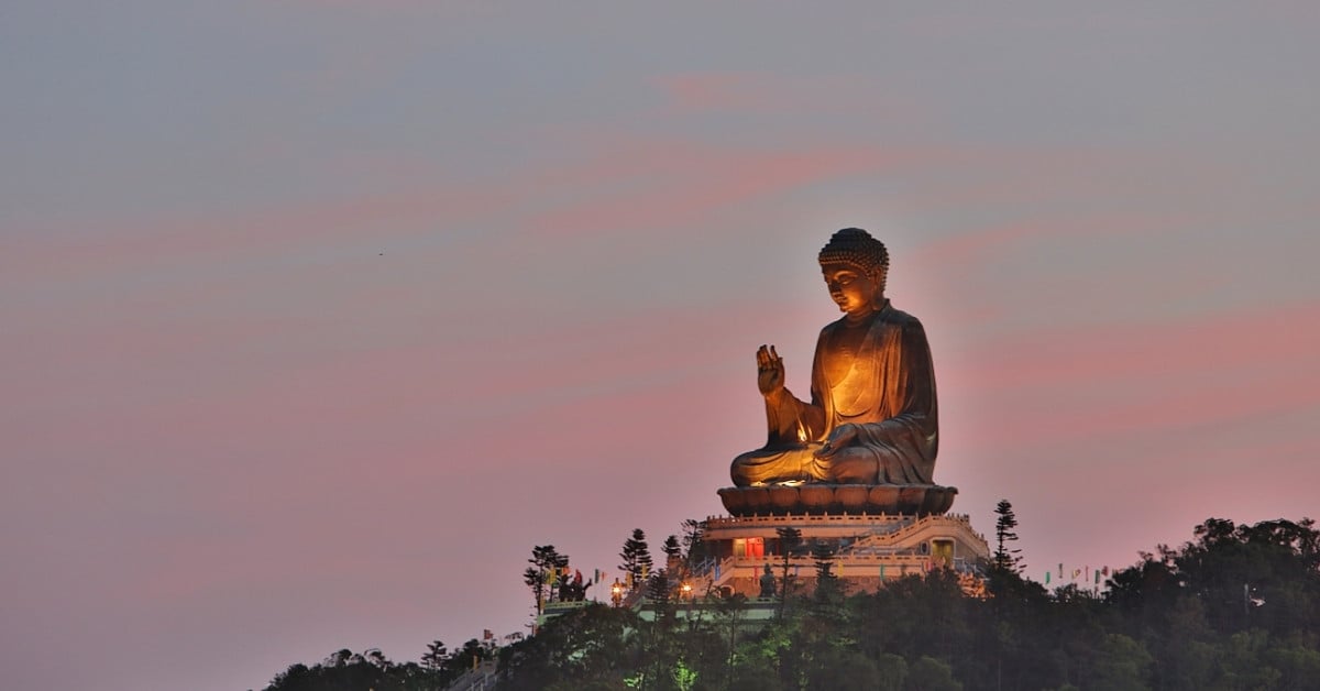 Tượng Phật Thích Ca là một biểu tượng tâm linh sâu sắc