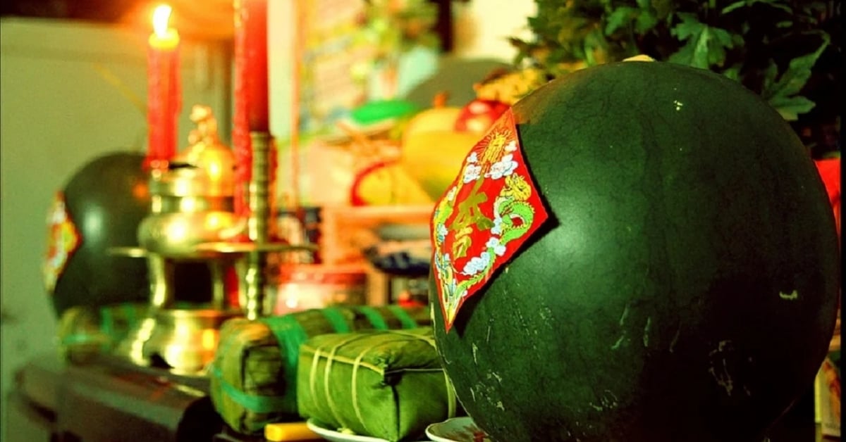 Những thứ nên/không nên xuất hiện trên trong khi thờ cúng