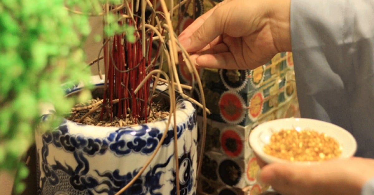 Khung giờ phù hợp có thể vệ sinh bàn thờ gia tiên