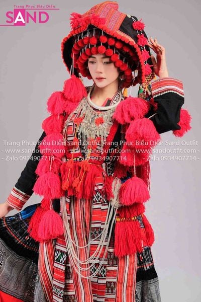 THUÊ TRANG PHỤC DÂN TỘC DAO RẺ - ĐẸP - HCM