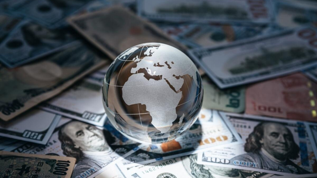 Kinh tế toàn cầu năm 2025: Ổn định nhưng tiềm ẩn rủi ro
