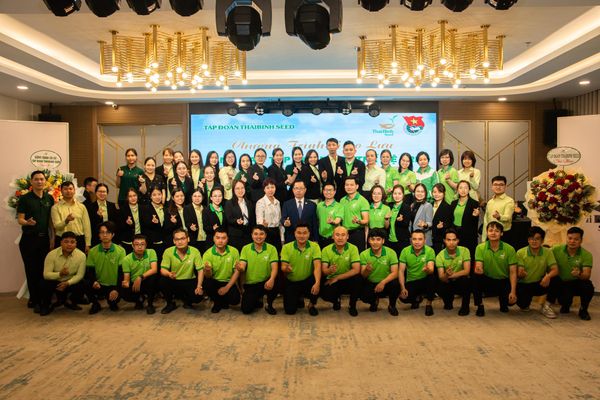THÁNG THANH NIÊN: LÃNH ĐẠO TẬP ĐOÀN THAIBINH SEED GIAO LƯU VỚI ĐOÀN VIÊN- ĐỘT PHÁ KHCN, ĐỔI MỚI SÁNG TẠO VÀ CHUYỂN ĐỔI SỐ THEO NQ 57-NQ/TW