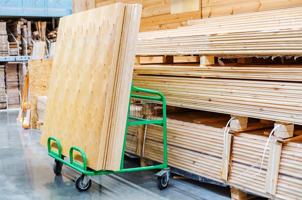 Thị trường ván gỗ công nghiệp vàng thau lẫn lộn: Kiểm soát cách nào?