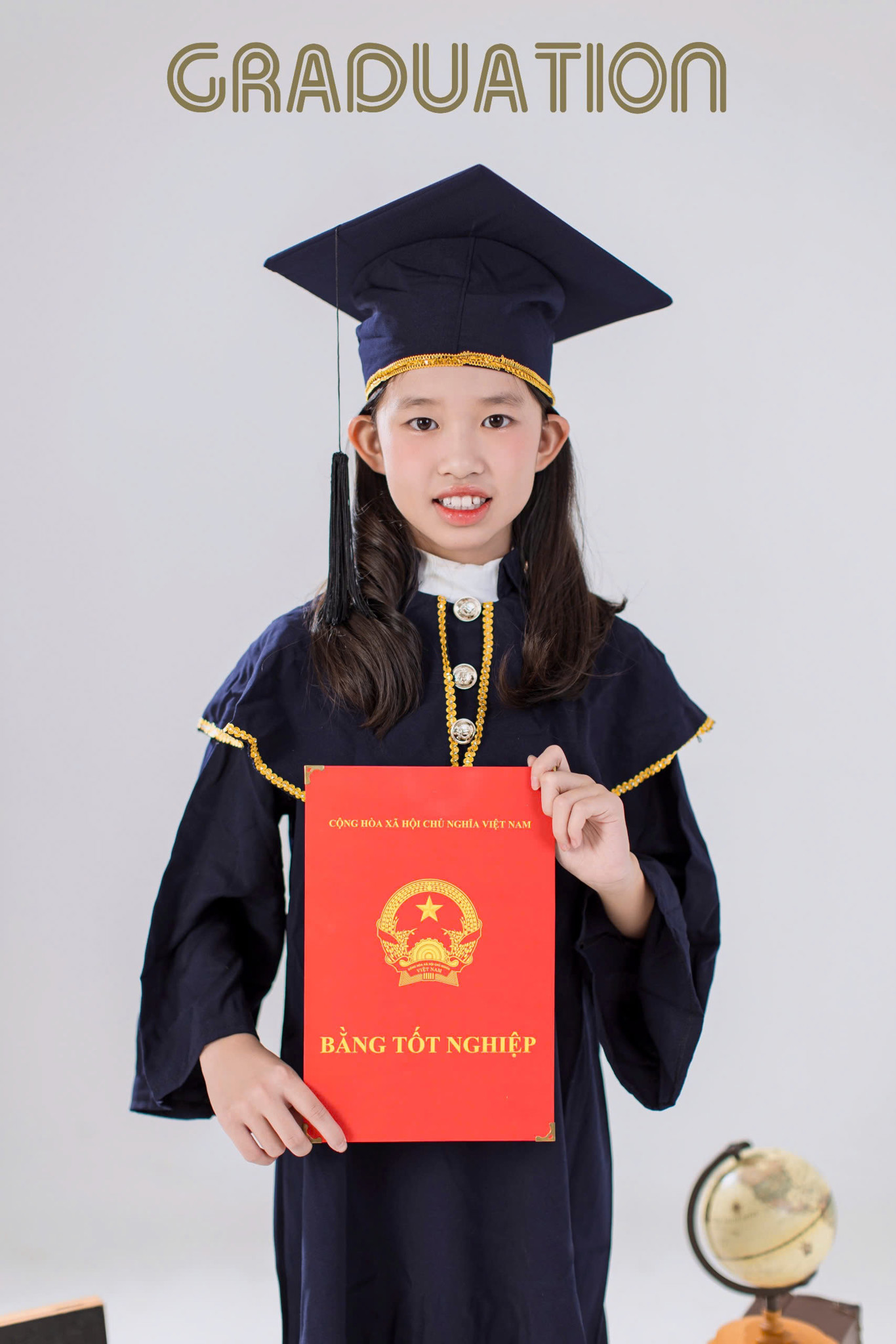 📸 Lưu Giữ Khoảnh Khắc Tốt Nghiệp Đáng Yêu Của Bé! 🎓