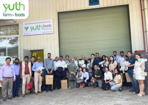 THE TOURISM AND BUSINESS CONNECTION SESSION BETWEEN THE VIETNAMESE AND INDIAN ENTREPRENEURS AT YUTH FARM & FOODS FACTORY WAS SUCCESSFULLY HELD
