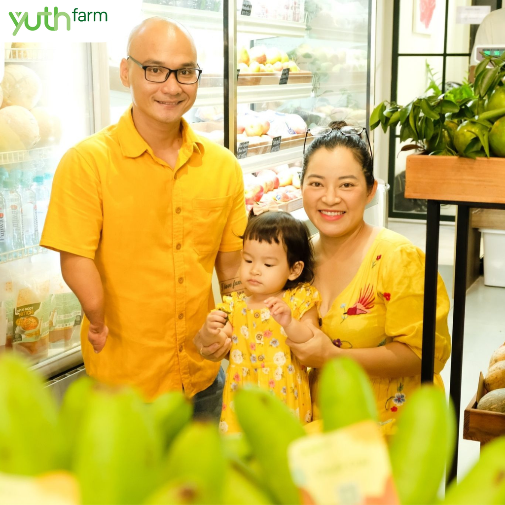 ️🎊🌻THÂN MỪNG HỌA SĨ, DIỄN VIÊN KÌNH NGƯ NGUYỄN HỒNG LỢI GHÉ THĂM CỬA HÀNG YUTH FOODS QUẬN 7 NHÂN DỊP KHAI TRƯƠNG HỒNG PHÁT!️🌻️🎊