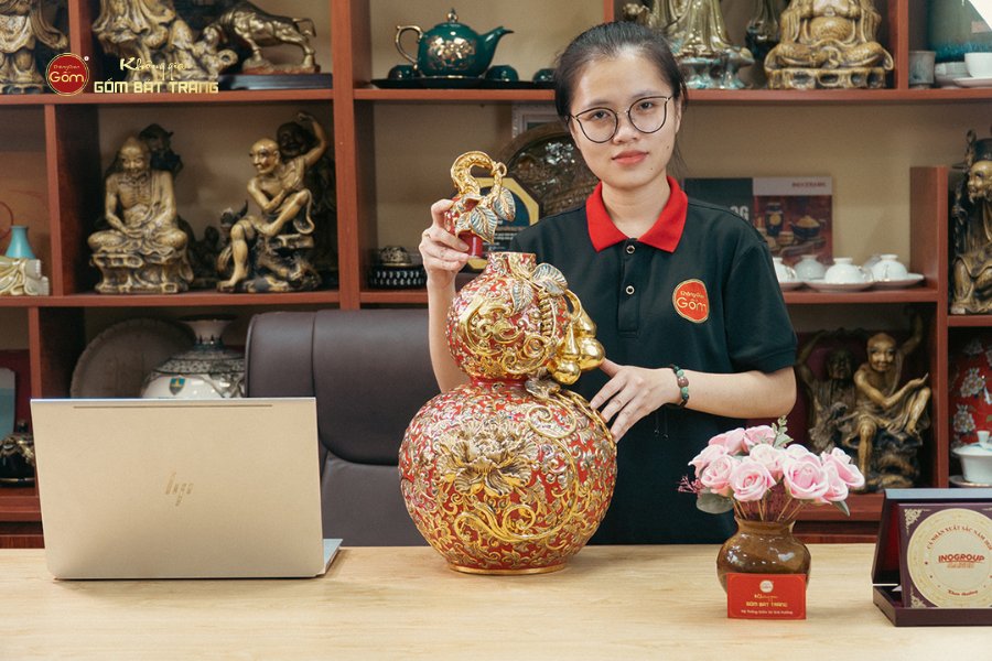 Bình Hồ Lô Chữ Lộc Đắp Nổi Vẽ Vàng
