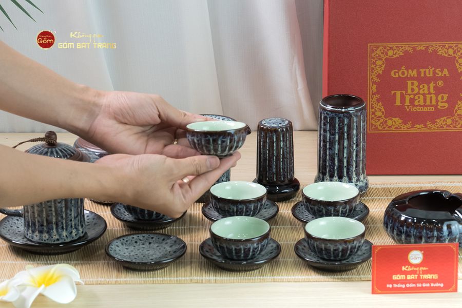 Bộ Ấm Chén Ấm Cao Múi Hoa
