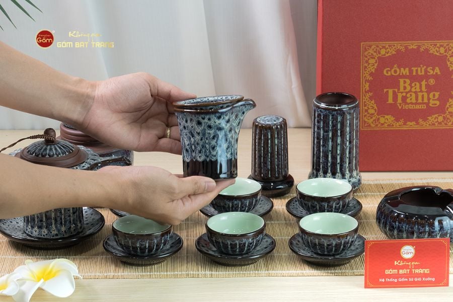 Bộ Ấm Chén Ấm Cao Múi Hoa