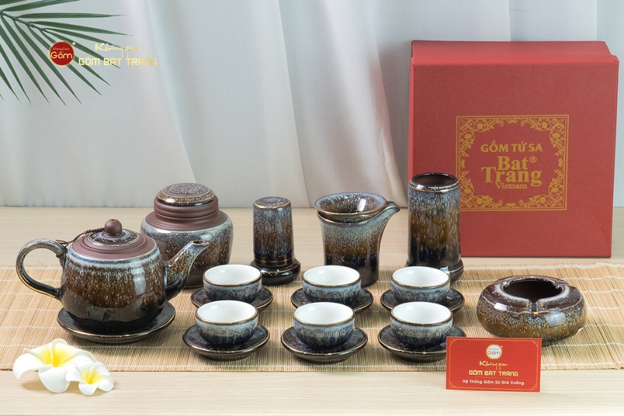 Bộ Ấm Chén Cẩm Thạch Kẻ Vàng