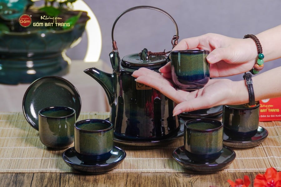 Bộ Ấm Chén Cao Men Hỏa Biến Xanh Rêu Ngọc Thỏ