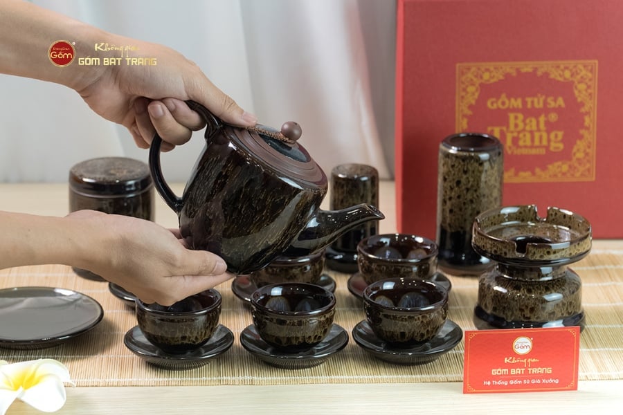 Bộ Ấm Chén Đại Mã Não Lòng Hoa