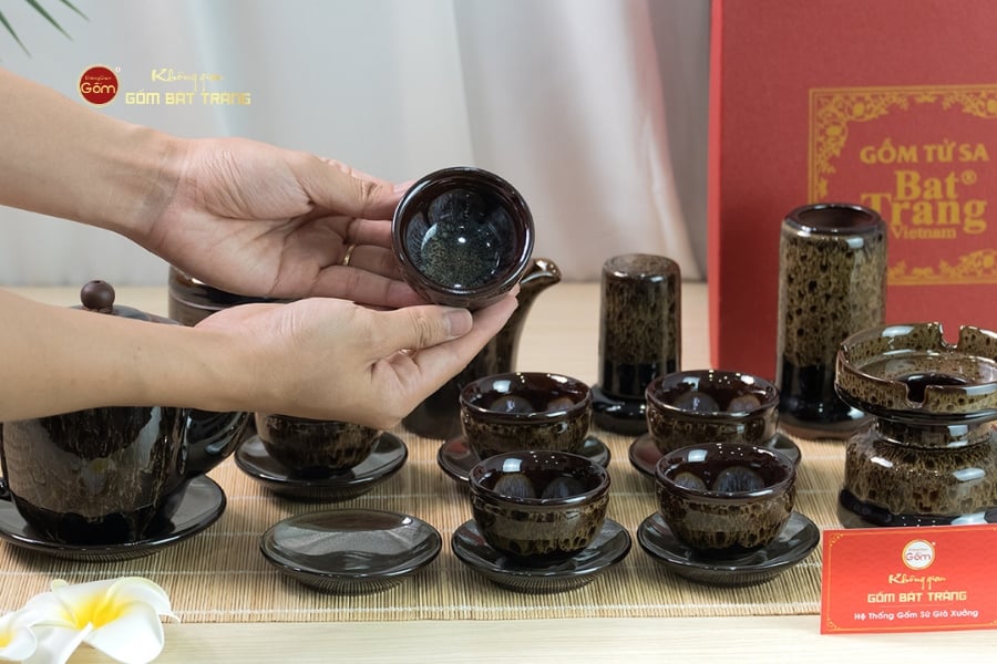 Bộ Ấm Chén Đại Mã Não Lòng Hoa