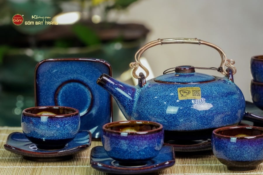 Bộ Ấm Chén Giang Tây Lòng Hoa Men Xanh Hỏa Biến