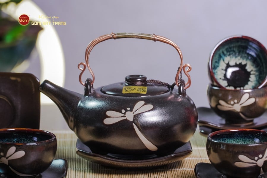 Bộ Ấm Chén Giang Tây Men Hỏa Biến Chuồn Chuồn