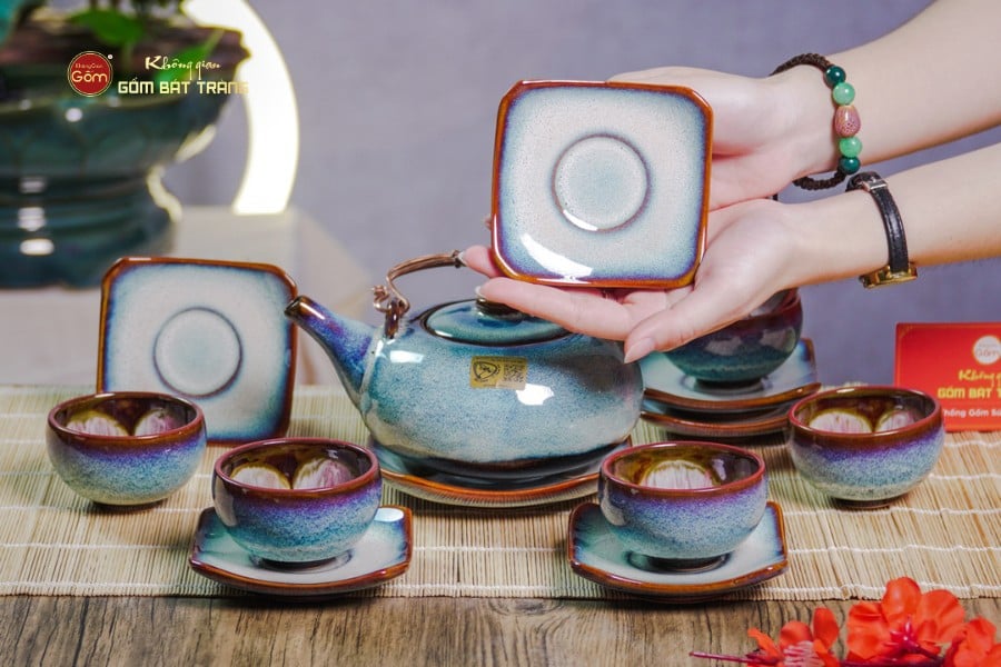 Bộ Ấm Chén Giang Tây Men Hỏa Biến Trắng Xanh