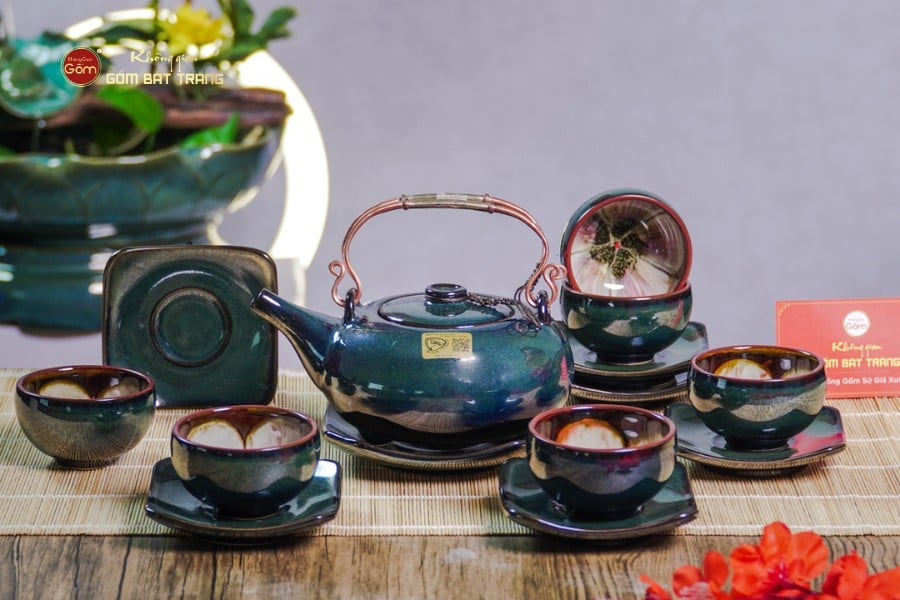 Bộ Ấm Chén Giang Tây Men Xanh Ngọc Hỏa Biến Lòng Hoa