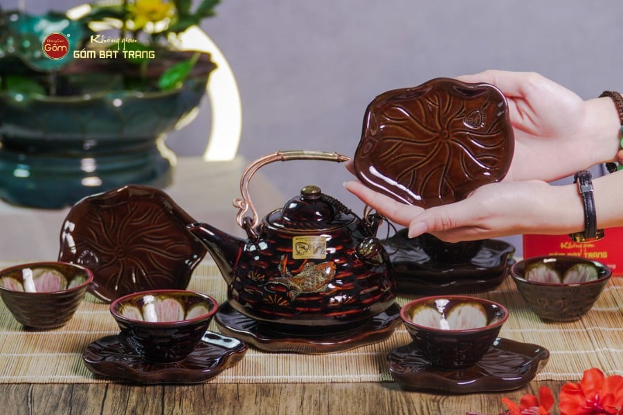 Bộ Ấm Chén Hỏa Biến Nâu