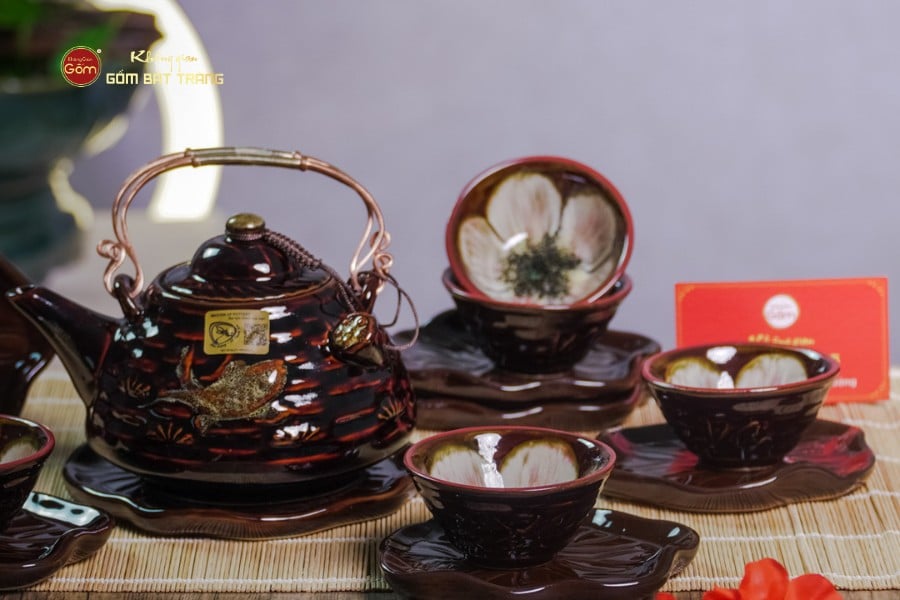 Bộ Ấm Chén Hỏa Biến Nâu
