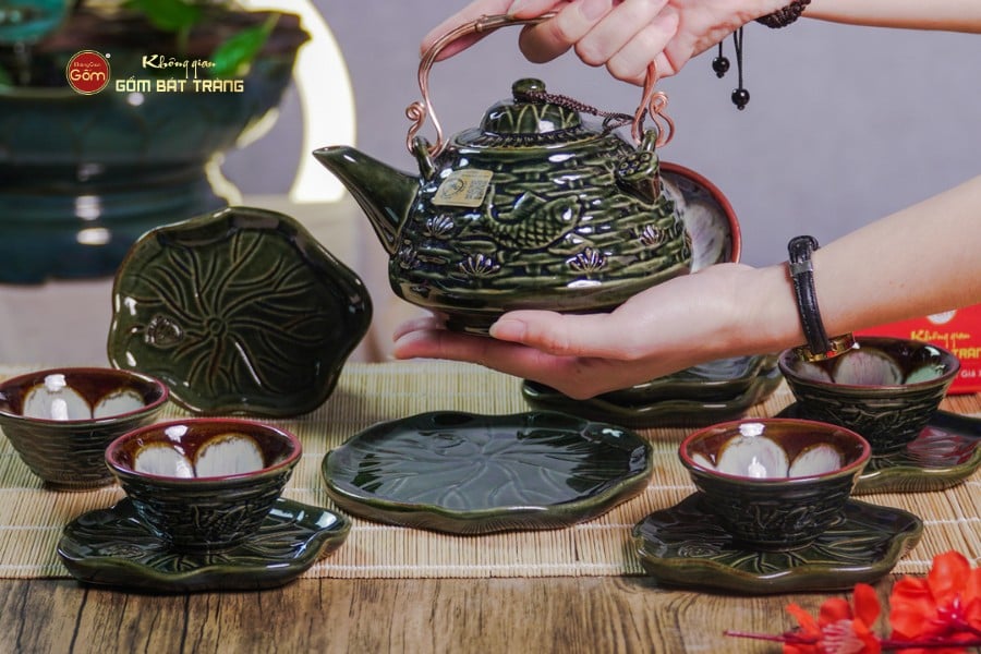 Bộ Ấm Chén Hỏa Biến Xanh Sen Cá