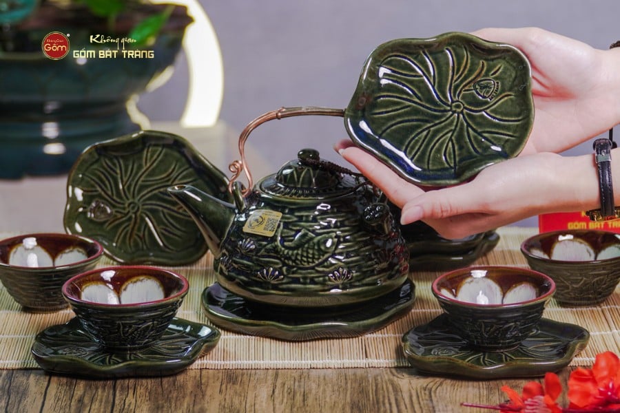 Bộ Ấm Chén Hỏa Biến Xanh Sen Cá