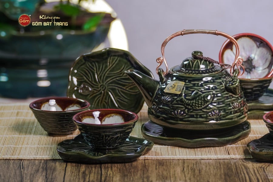 Bộ Ấm Chén Hỏa Biến Xanh Sen Cá