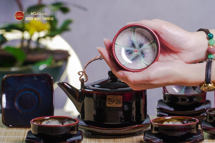 Bộ Ấm Chén Men Hỏa Biến Nâu Đen Ba Chân