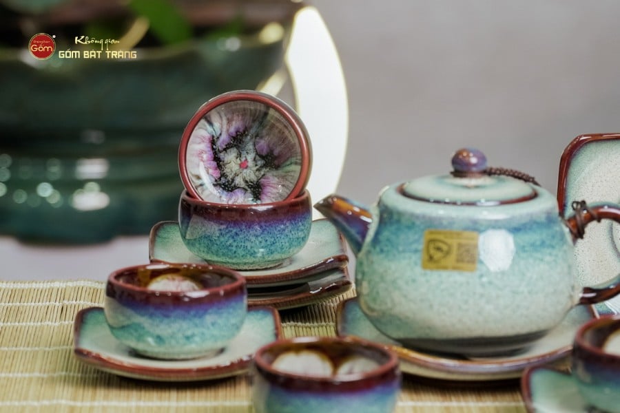 Bộ Ấm Chén Men Hỏa Biến Phấn Hồng