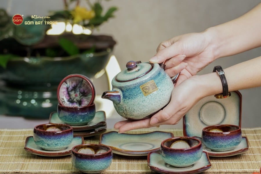 Bộ Ấm Chén Men Hỏa Biến Phấn Hồng