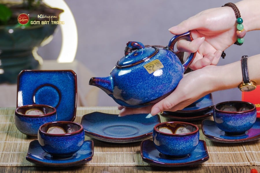 Bộ Ấm Chén Men Hỏa Biến Xanh Quả Hồng