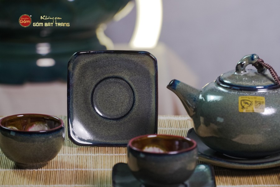 Bộ Ấm Chén Men Hỏa Biến Xanh Rêu Quả Hồng