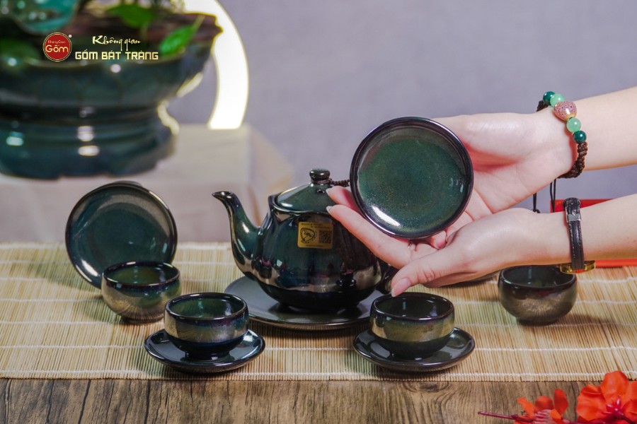 Bộ Ấm Chén Men Hỏa Biến Xanh Rêu Sen Ngọc Thỏ
