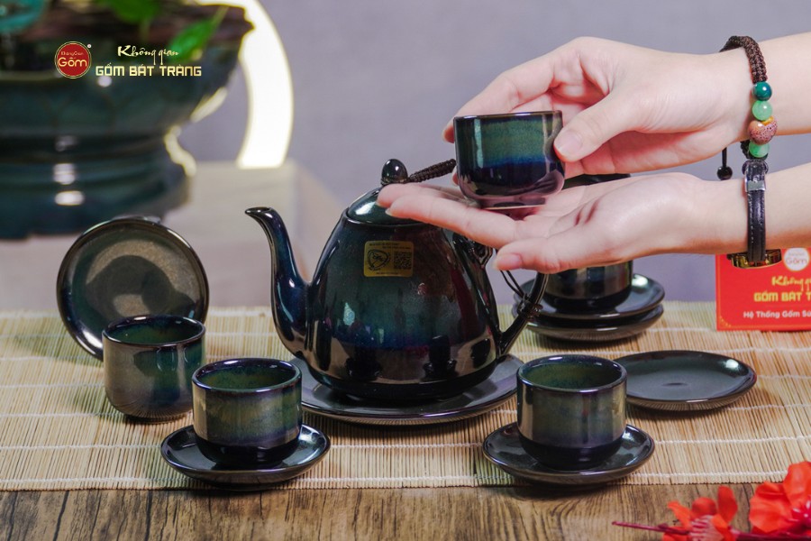 Bộ Ấm Chén Rêu Men Hỏa Biến Thỏ Ngọc