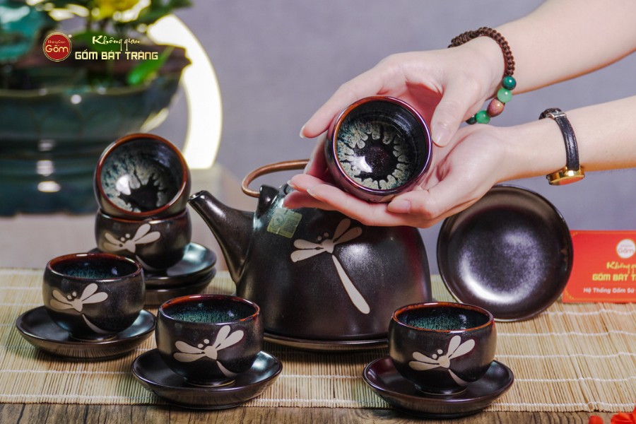 Bộ Ấm Chén Siêu Men Hỏa Biến Chuồn Chuồn