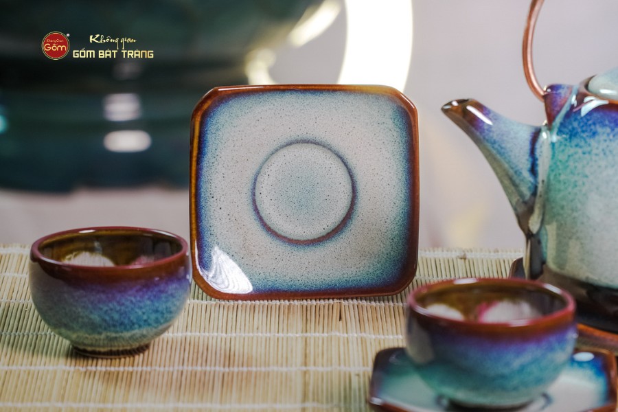 Bộ Ấm Chén Siêu Men Hỏa Biến Trắng Xanh Lòng Hoa