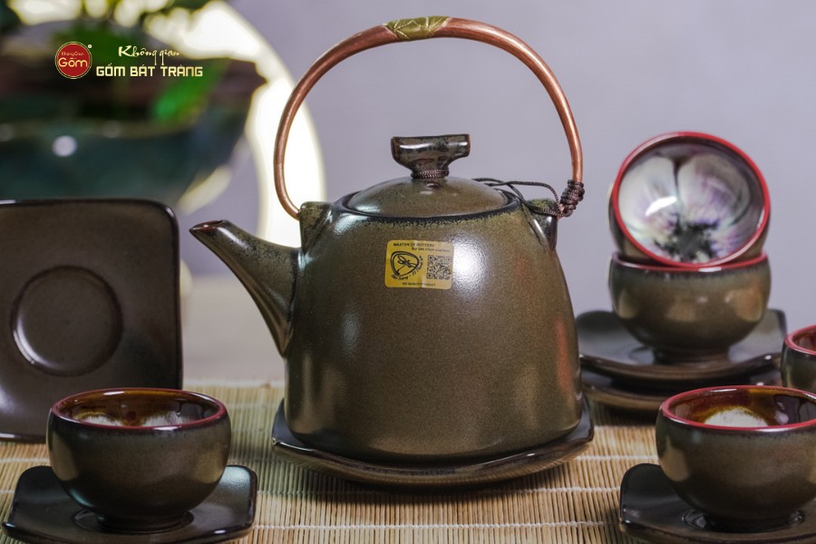 Bộ Ấm Chén Siêu Men Hỏa Biến Xanh Ngọc Lòng Hoa