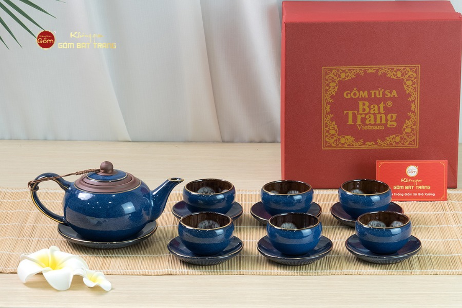 Bộ Ấm Chén Tròn Hỏa Biến Xanh Dương Kẻ Vàng