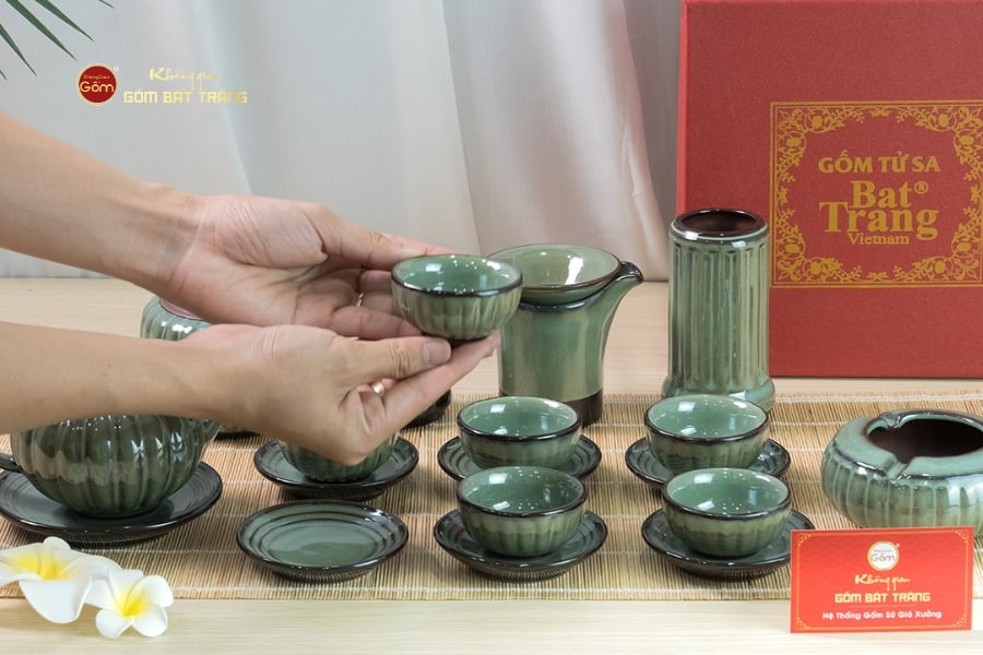 Bộ Ấm Chén Tròn Múi Xanh Ngọc