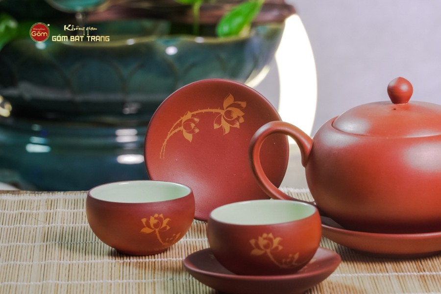 Bộ Ấm Trà Tử Sa Đỏ Son Sen Vàng